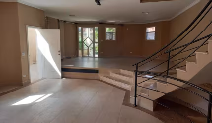 Sobrado com 04 quartos e 7 banheiros, 600m² na Vila Prudente!