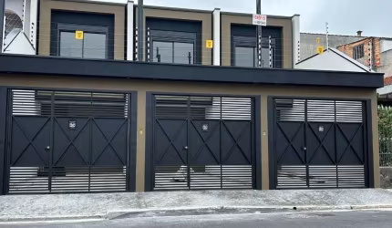 excelente sobrado a venda na Vila Tolstói com 02 suítes 100m²!