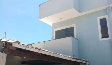 Casa para Venda em Rio das Ostras, Mariléa, 2 dormitórios, 1 suíte, 1 banheiro, 1 vaga