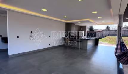 Venda de Casa com 1 Suíte e Espaço Gourmet no Jardim Canadá