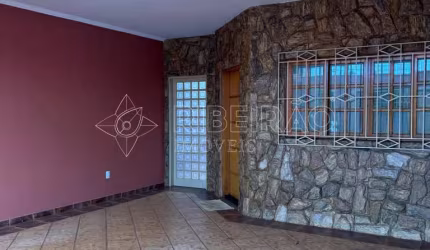 Casa Térrea 3 dormitórios à venda no Monte Alegre