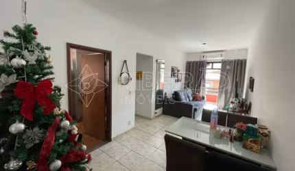 Apartamento 2 dormitórios à venda próximo à Av Prof. João Fiusa