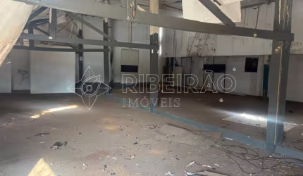 Salão comercial com 2 banheiros à venda no bairro Vila Tibério