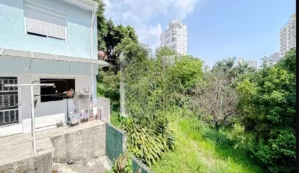 CASA COM 1 DORMITÓRIO - 62M² - JARDIM DA GLÓRIA
