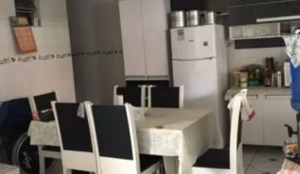 Casa à venda no Recanto Campo Belo com 176m² 6 dormitórios 3 banheiros 2 vagas