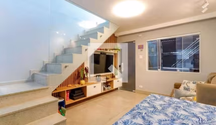Casa à Venda - Vila Constança , 2 Quartos,  90 m2