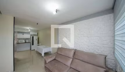 Casa à Venda - Vila Prudente, 2 Quartos,  70 m2