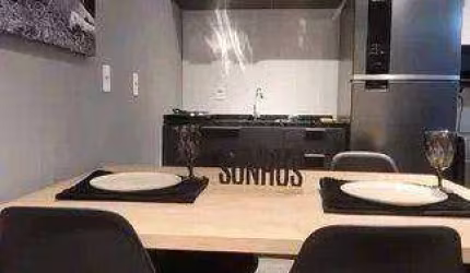 Studio à venda, 28 m²- próximo ao metrô e 1 vaga de garagem