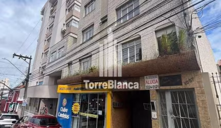 Apartamento para locação, 02 quartos, 01 vaga, 70 m², Localização Privilegiada, Edifício Conceição