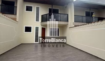 Sobrado para Locação, 3 quartos sendo 1 suíte, Área externa com churrasqueira, 95 m², Próximo ao Te