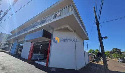 Sobrado com 3 quartos à venda, 317 m² por R$ 1.400.000 - Vila Marumby - Maringá/PR