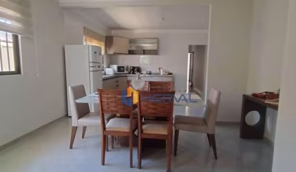 Casa com 3 quartos à venda, 180 m² por R$ 780.000 - Jardim Liberdade - Maringá/PR