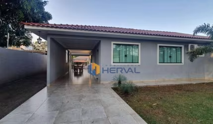 Casa com 3 dormitórios para alugar, 140 m² por R$ 3.000,00/mês - Jardim Alvorada - Maringá/PR