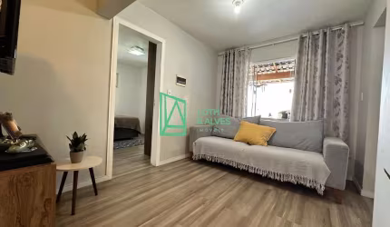 Casa à venda, com duas suítes e um dormitório, GRAVATÁ, NAVEGANTES - SC