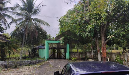 Chácara de 4.500m² à venda, com 3 quartos (1 suíte), localizada em Itapissuma, Pernambuco.