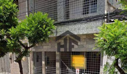 Casa de 150m² à venda, com 5 quartos, localizada em Casa Amarela, Recife - Pernambuco.