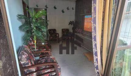 Casa no 1º andar, 85m², à venda com 3 quartos, localizada em Casa Amarela, Recife - Pernambuco.