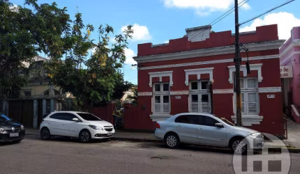 Casa á venda nas Graças, Recife, PE