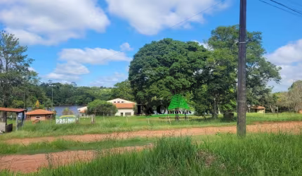 Casa / Sobrado para Venda em Águas de Santa Bárbara, Parque dos Lagos, 3 dormitórios, 1 suíte, 1 banheiro, 4 vagas