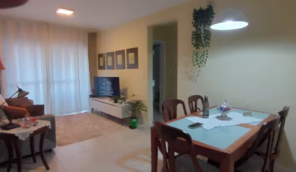 Apartamento de 2 quartos no bairro Capoeiras.