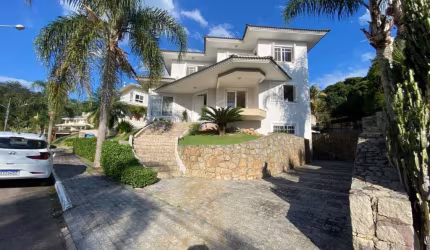 Casa em condomínio fechado com 4 quartos à venda no Cacupé, Florianópolis , 390 m2 por R$ 3.600.000