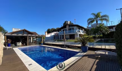 Casa 04 dormitórios venda Centenário Torres