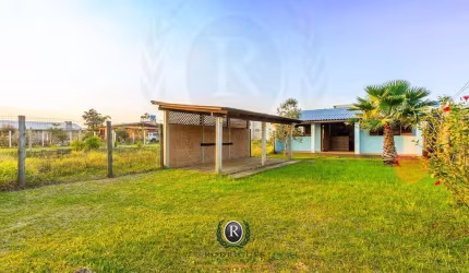 Casa 2 dormitórios venda Praia Santa Helena Torres
