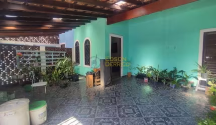 Casa com 3 dormitórios à venda, 148 m² por R$ 520.000,00 - Loteamento Residencial Andrade - Pindamonhangaba/SP