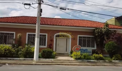 Casa com 4 dormitórios à venda, 450 m² por R$ 1.200.000,00 - Centro - Pindamonhangaba/SP
