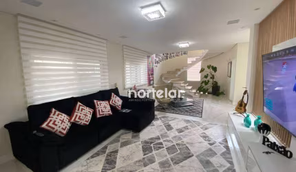 Casa com 4 dormitórios à venda, 500 m² por R$ 3.000.000,00 - Serra da Cantareira - Mairiporã/SP