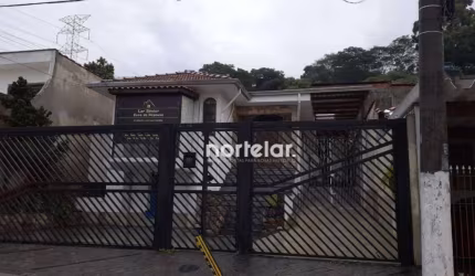 Casa com 2 dormitórios para alugar, 220 m² por R$ 4.700,00/mês - Vila Pirituba - São Paulo/SP