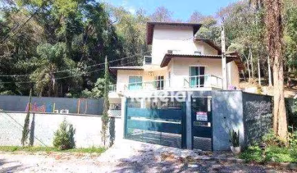 EXCELENTE CASA EM CODOMÍNIO FECHADO EM  CARAGUATÁ MAIRIPORÃ