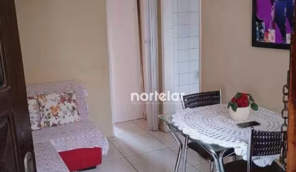Apartamento com 3 dormitórios à venda, 63 m² por R$ 191.000 - Conjunto Residencial Elísio Teixeira Leite - São Paulo/SP