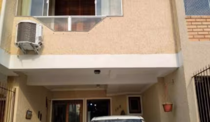 Villarinho Imóveis vende casa - por R$ 350.000,00- Nova Ipanema - Porto Alegre/RS