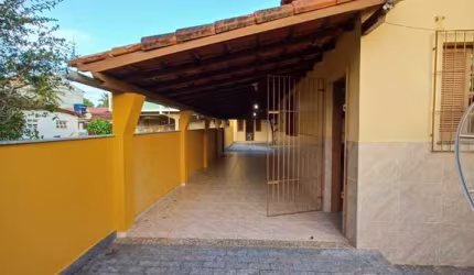 Casa com 5 quartos à venda na Guaraci Gomes, 772, Praia dos Castelhanos, Anchieta por R$ 1.200.000