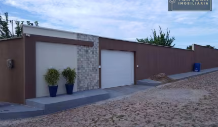 Casa com 4 dormitórios à venda, 173 m² por R$ 750.000,00 - Telha - Aquiraz/CE
