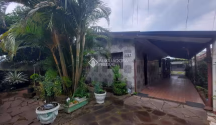 Casa com 4 quartos à venda na Rua Mariz e Barros, 1325, Americana, Alvorada, 150 m2 por R$ 192.000