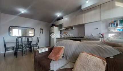 Apartamento com 2 quartos à venda na Carlos Alberto Lauermann Nunes, 210, Olaria, Canoas, 51 m2 por R$ 300.000