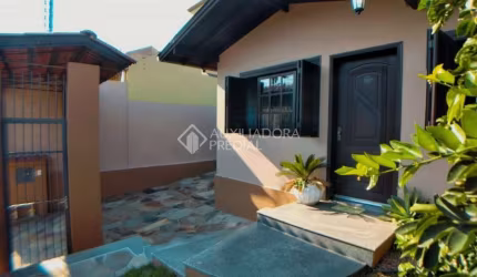 Casa em condomínio fechado com 2 quartos à venda na Rua Guararapes, 78, Parque Amador, Esteio, 137 m2 por R$ 640.000