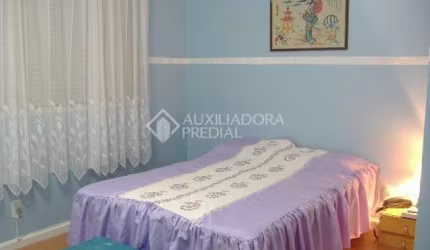Casa em condomínio fechado com 3 quartos à venda na Avenida Faria Lobato, 1120, Sarandi, Porto Alegre, 72 m2 por R$ 295.000
