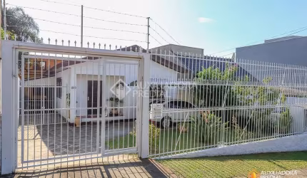 Casa em condomínio fechado com 2 quartos à venda na Avenida Teixeira Mendes, 328, Chácara das Pedras, Porto Alegre, 209 m2 por R$ 850.000