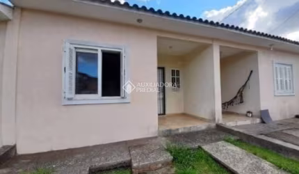 Casa em condomínio fechado com 2 quartos à venda na Guaiba, 385, Formoza, Alvorada, 55 m2 por R$ 200.000