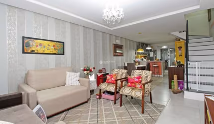 Casa com 3 quartos à venda na Rua Doutor Sady Soares, 129, Guarujá, Porto Alegre, 151 m2 por R$ 515.000