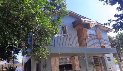 Casa com 4 quartos à venda na Rua Doutor Miguel Vieira Ferreira, 278, Petrópolis, Novo Hamburgo, 110 m2 por R$ 319.000