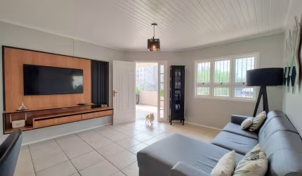 Casa com 3 quartos à venda na Rua Sapiranga, 1330, Canudos, Novo Hamburgo, 367 m2 por R$ 1.708.980