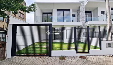 Casa com 3 quartos à venda na Oswaldo Cruz, 31, Bela Vista, Campo Bom, 134 m2 por R$ 740.000