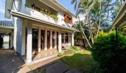 Casa com 3 quartos à venda na Avenida Quatorze de Julho, 172, Floresta, Estância Velha, 216 m2 por R$ 960.000