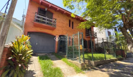Casa com 4 quartos à venda na Rua Professor Leopoldo Tietbohl, 280, Jardim Itu Sabará, Porto Alegre, 242 m2 por R$ 899.000