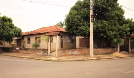 Casa com 2 quartos à venda na Rua Augusta Rosalina Chaves, 242, Jardim América, São Leopoldo, 126 m2 por R$ 510.000