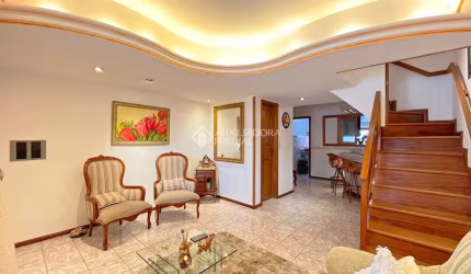 Casa com 2 quartos à venda na Rua Baldoino Bottini, 520, Hípica, Porto Alegre, 138 m2 por R$ 415.000